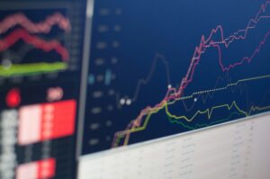 Conceito de Enterprise Value em avaliação de empresas — reunião de consultores M&A